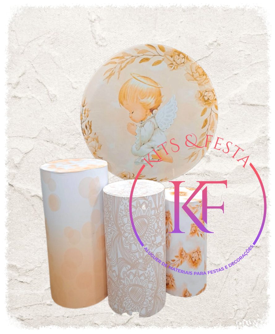 batizado anjo com detalhes em folhagem dourada