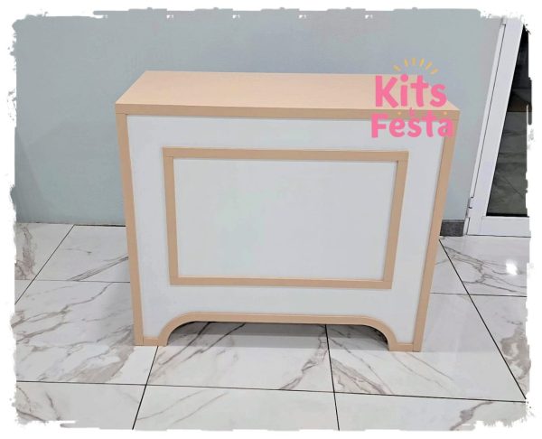 mesa com detalhe bege, decoração de festas, ilha de sao miguel, açores,