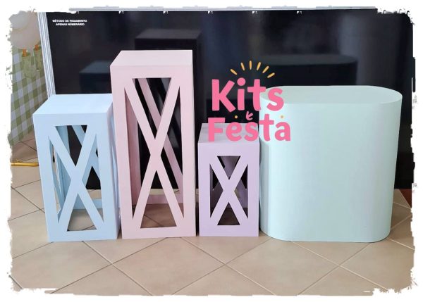 Mesa Oval de Apoio + Cubos Vazados Kit Festa Decoração , Ilha de São Miguel.